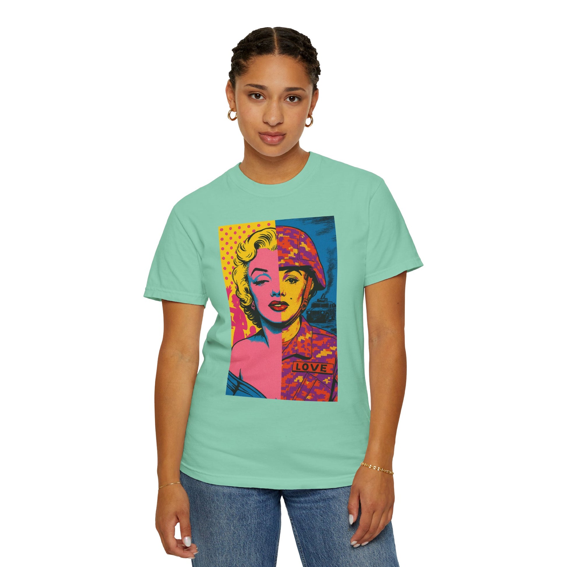 Marilyn Monroe Soldier Edition – Military-Urban Graphic Tee